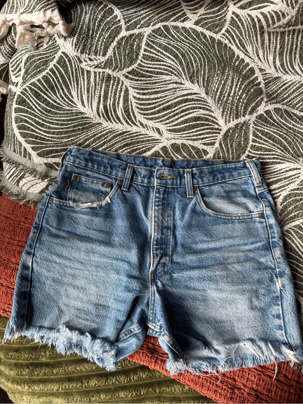 Carhartt cutoff shorts